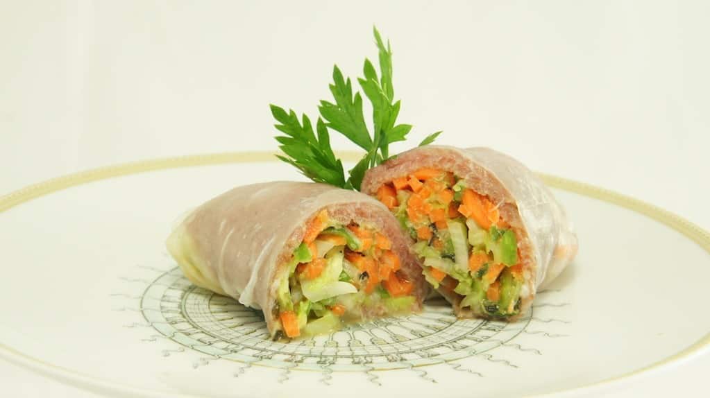 Vietnamese carpaccio spring roll