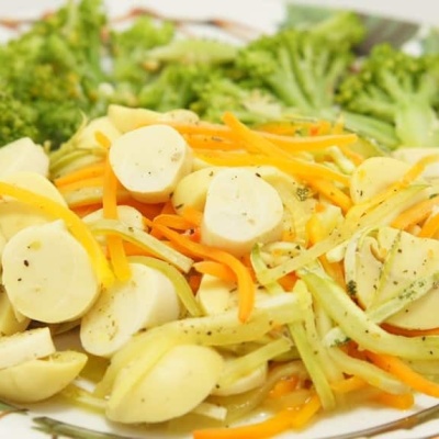 Tilápia assada com legumes e brócolis [246cal]